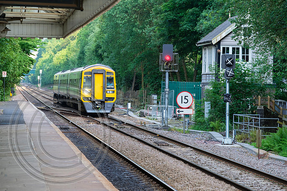 158752 1B37 Hebden Bridge 28052018 - DSCF4407