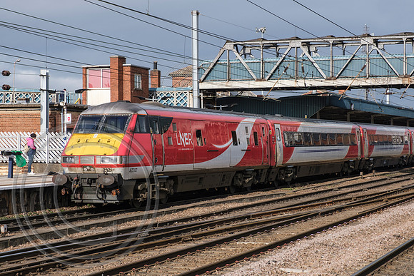 82212 1S12 Doncaster 12022019 - DSCF1198