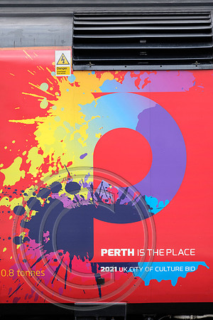 Perth 2021 UK City of Culture Bid branding on the side of HST power car 43295 London Kings Cross 05092017 - DSCF0057