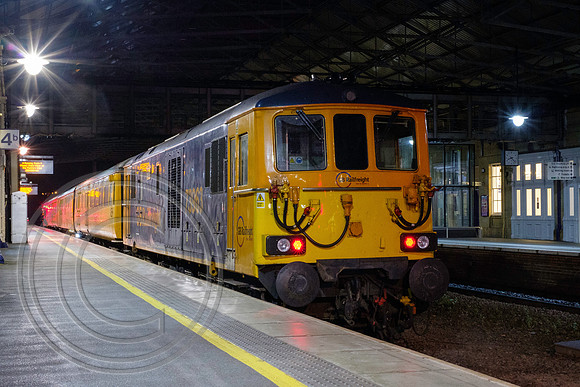 73963 3Q93 Huddersfield 09102016 1