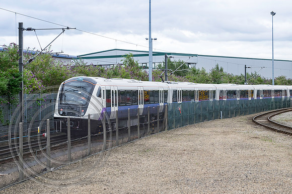 Class 345 on test Press Event at Bombardier Transportation UK Derby 29072016 5