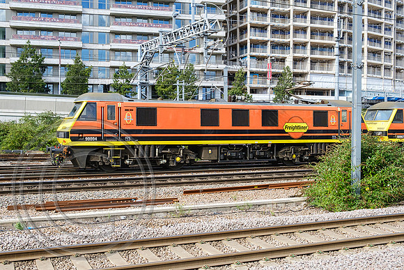 90004+90007 4M87 Stratford 22092023 - DSCF1479