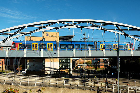 399202 2A29 Park Square Tram Train Launch 25102018 - DSCF7126