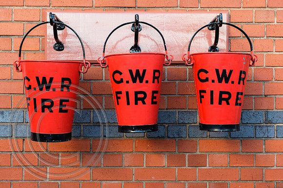 Fire buckets SVR Kidderminster 03102018 - DSCF6467