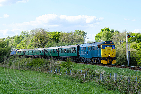 31128 1R15 Corfe Crossing 07052022 - DSCF4502