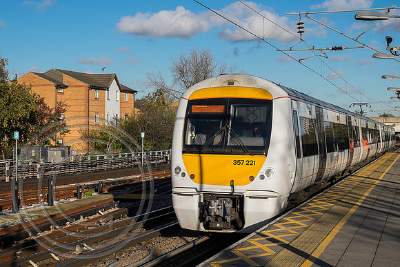 357221 2B38 West Ham 12112014