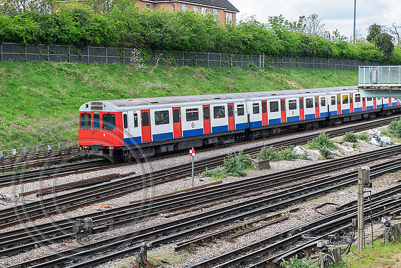 7015 Acton Town 25042015