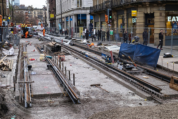Metrolink 2CC junction of Cross St and King St 25112015