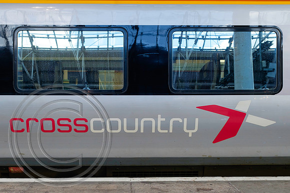 Cross Country branding 221129 Manchester Piccadilly 30092016 - DSF4098