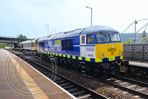 69016+66794 0G69 Deighton 20062025 - DSCF3542
