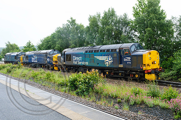 37716+37423+37422 0Z38 Mirfield 06072021 - DSCF1133