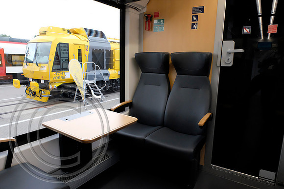 iLint First Class Interior InnoTrans 20092016 DSF3927
