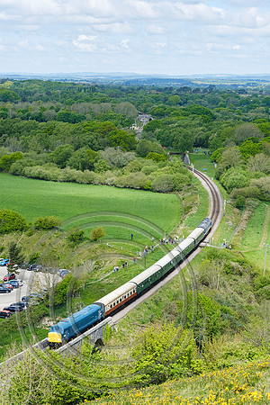 50026 + D4 1R04 Corfe Crossing 07052022 - DSCF4329