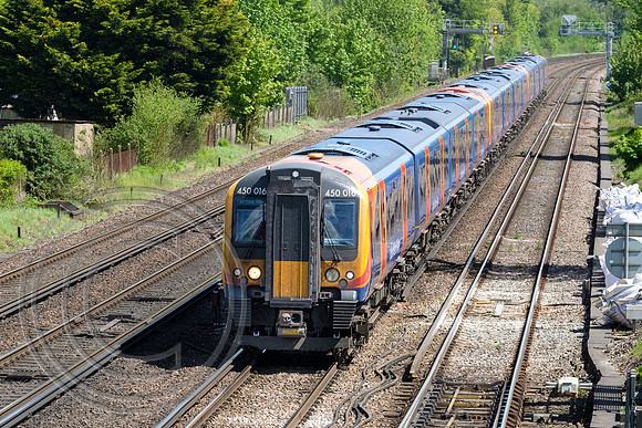 450016 1T29 Worting Junction 09052018 - DSCF3595 crop