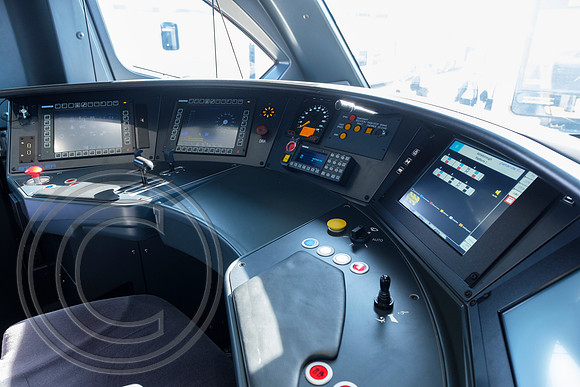755405 cab interior InnoTrans 18092018 - DSCF6174