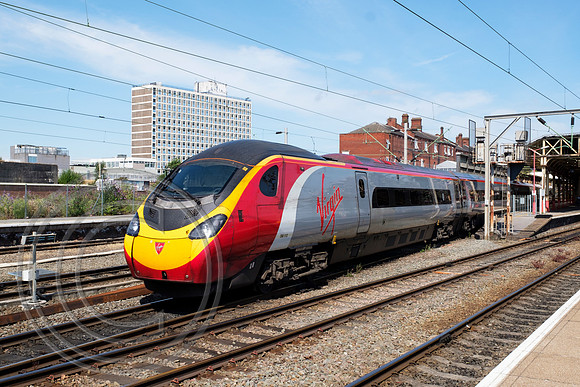 390112 9S54 Crewe 27072018 - DSCF5397