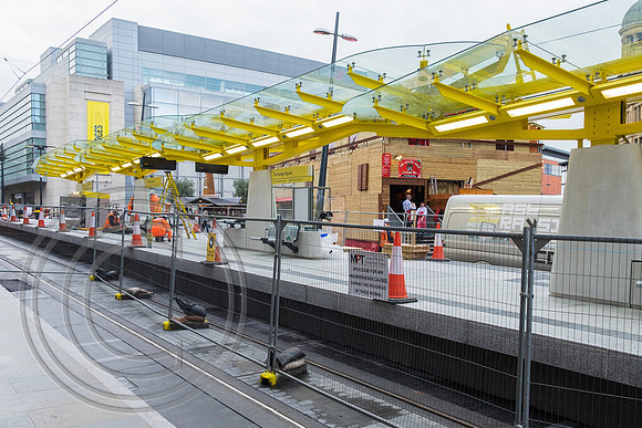 Metrolink 2CC Exchange Square tram stop 25112015 1