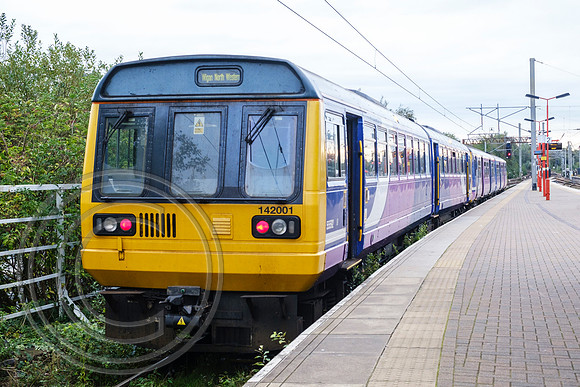 142001 2W02 Wigan North Western 05102019 - DSCF5397