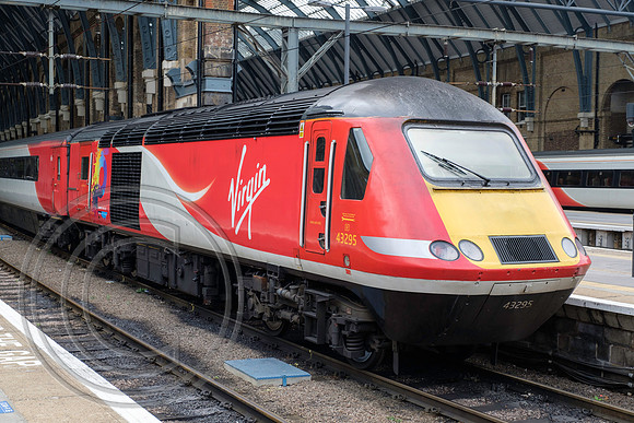 43295 London Kings Cross 05092017 - DSCF0056