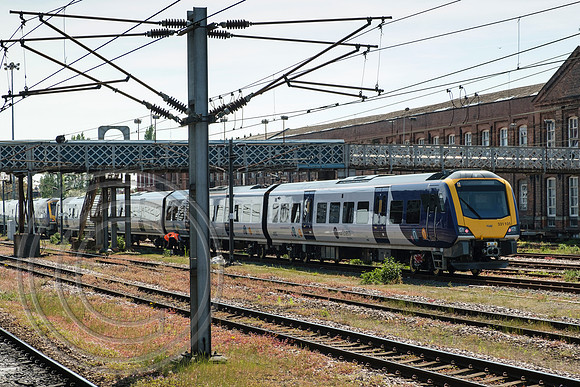 331105 + 331107 Doncaster West Yard 15052019 - DSCF2836