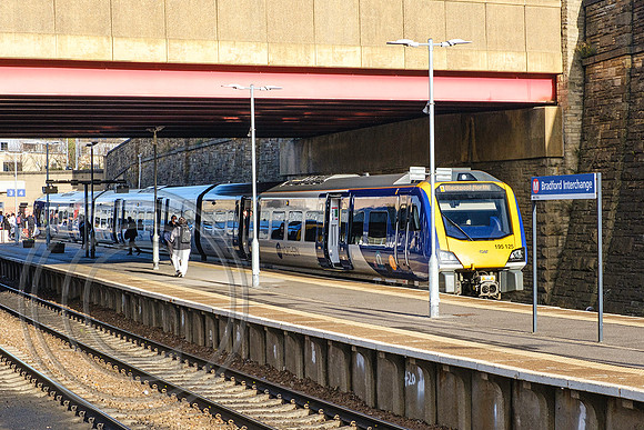 195125 1B23 Bradford Interchange 17112021 - DSCF8093