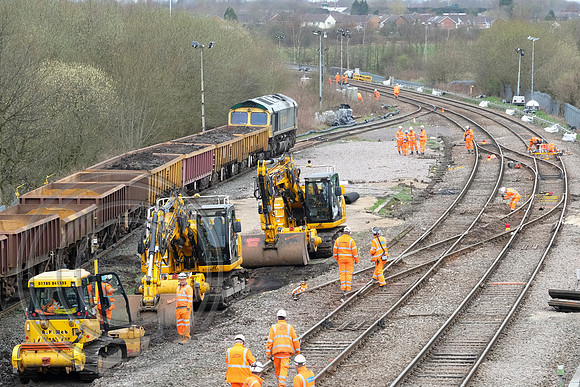 Track remodelling Ashton Moss North Junction 16042018 - DSCF3134