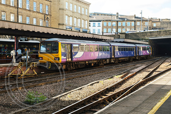 144020 2B09 Huddersfield 04052019 - DSCF2617
