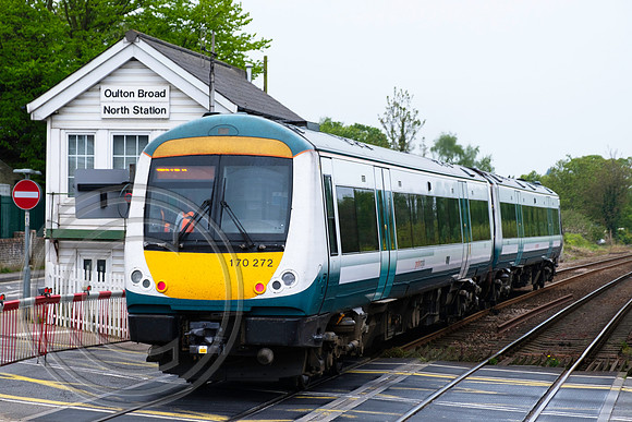 170272 2J65 Oulton Broad North 06052017 - DSCF7725