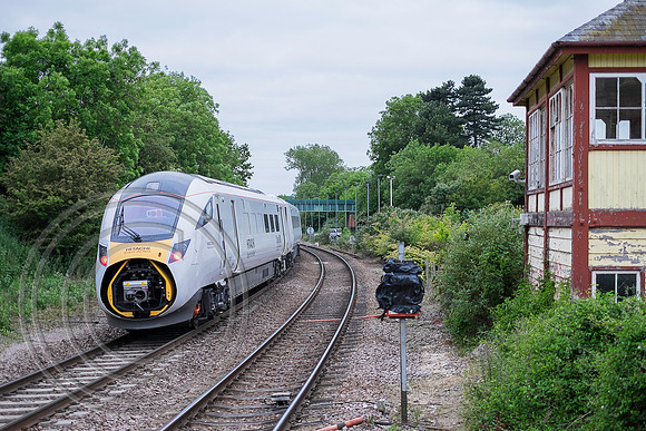 800001 5M98 Stamford 10062015