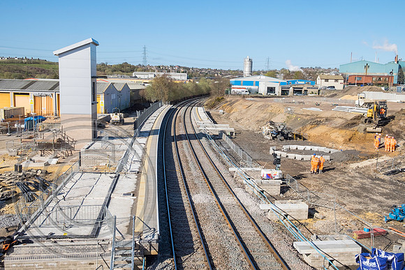 Low Moor Station Construction 19042016 1