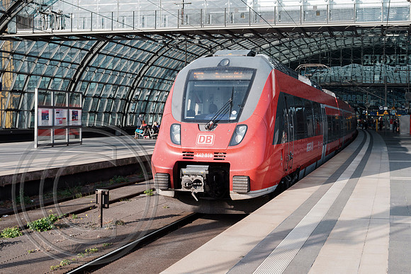 442 819 Berlin Hbf 20092018 - DSCF1067
