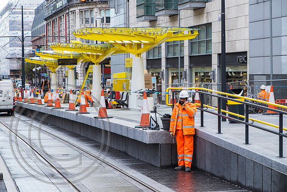 Metrolink 2CC Exchange Square tram stop 25112015 2