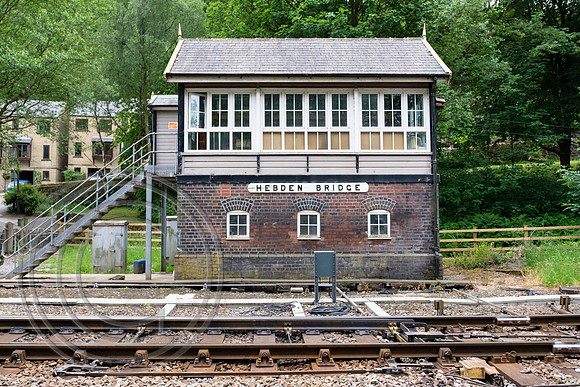 Signal Box Hebden Bridge 17062018 - DSCF4850
