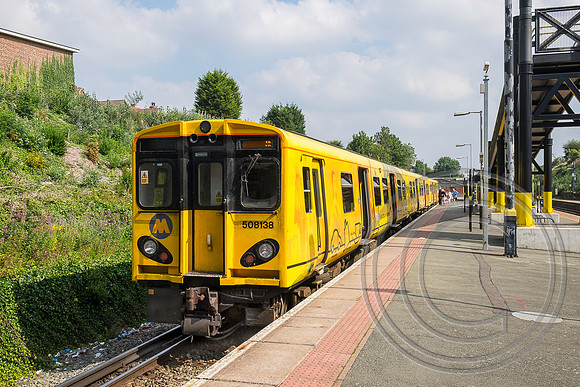 508138 2U26 Hunts Cross 10092015