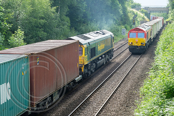 66516 4L87 & 66130 4E08 Oakenshaw Jn 12062018 - DSCF4632