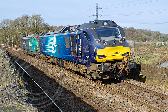 88006+68006 0Z88 Brighouse 04032025 - DSCF2590