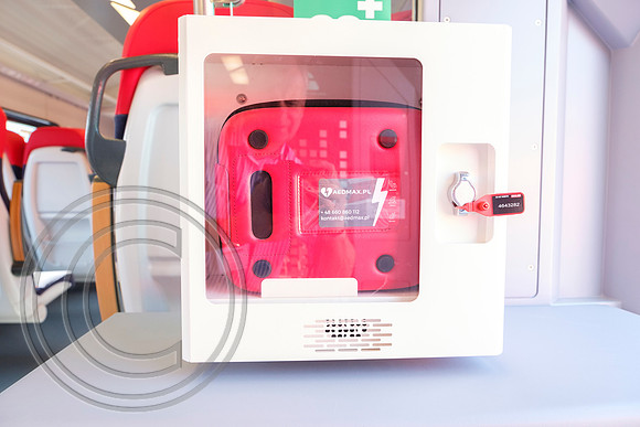 ŁKA 36WEd 002B defibrilator InnoTrans 19092018 - DSCF6367