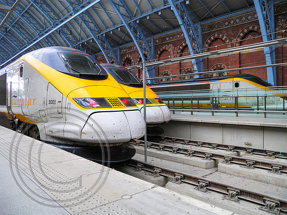 3005 + 3105 St Pancras International 28072009 - DSCN0910