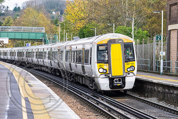 387101 2W31 Merstham 12112015