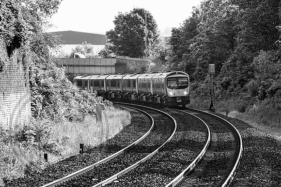 185112+185147 1P60 Deighton 04062021 B&W SFx - DSCF0786