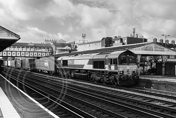 66200 4M71 Eastleigh 25092023 B&W - DSCF1536