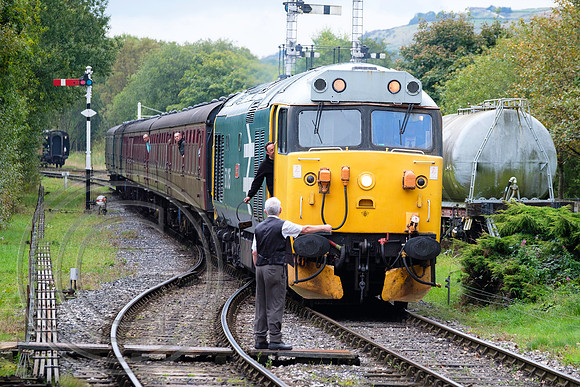 50015 1J68 Ramsbottom 23092017 - DSCF0343