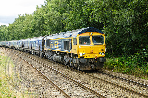 66738 4M09 Mytholmroyd 17082021 - DSCF7627