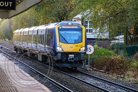 195118 1B23 Hebden Bridge 04112020 - DSCF0109